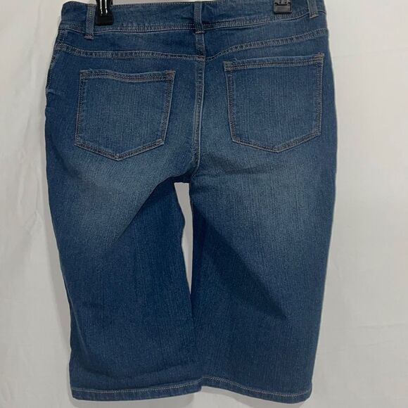 Faded glory Bermuda shorts - Picture 2 of 3